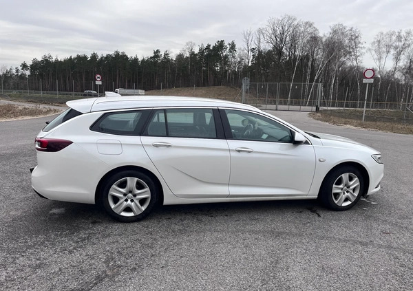 Opel Insignia cena 51000 przebieg: 169778, rok produkcji 2018 z Kobyłka małe 191